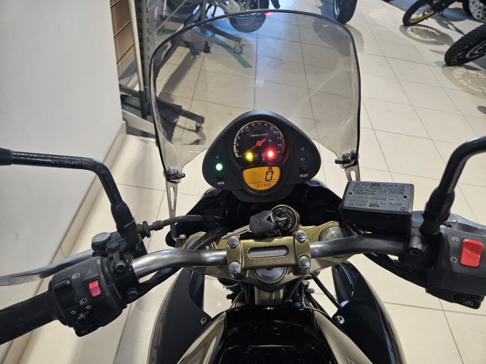 KAWASAKI ER-6 4