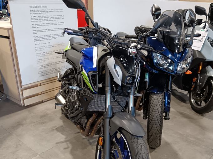 YAMAHA MT-07 (47.5CV) 4