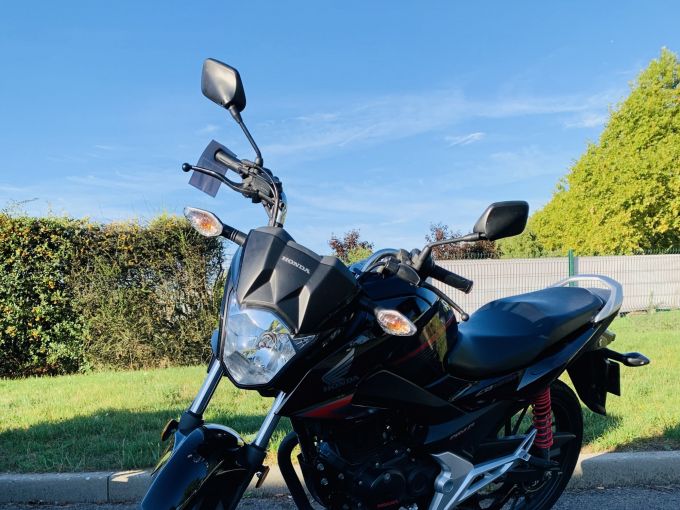 HONDA CBF 125 4