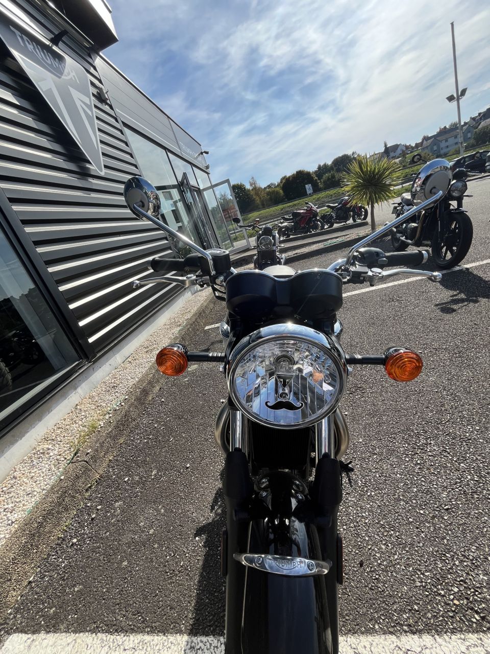 TRIUMPH Bonneville T100 4