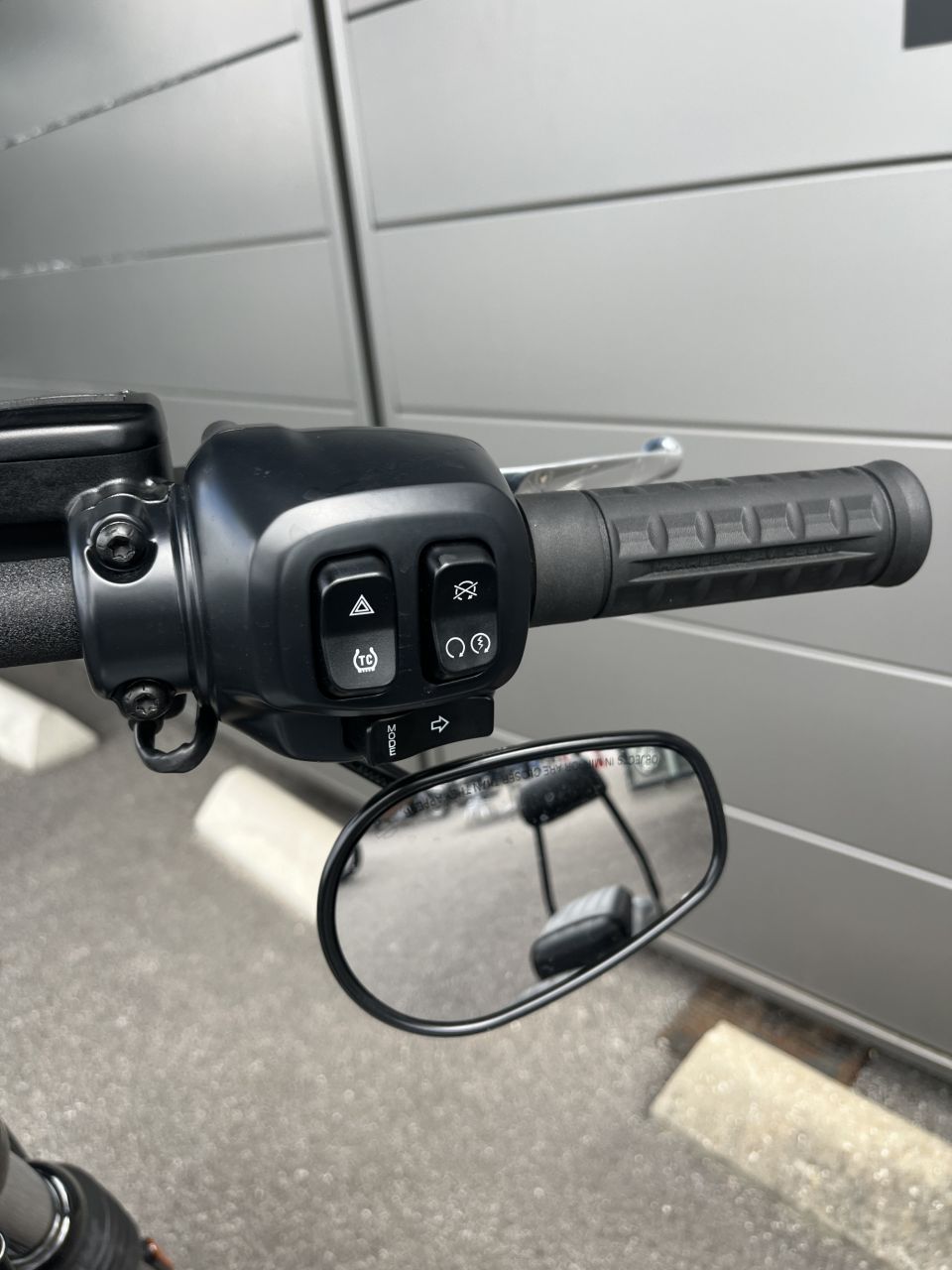 HARLEY-DAVIDSON Softail Street Bob 117 2025 4