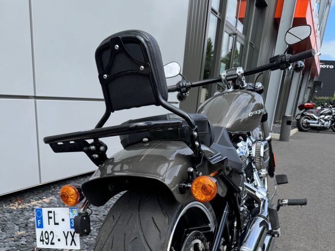 HARLEY-DAVIDSON SOFTAIL BREAKOUT 1868 4