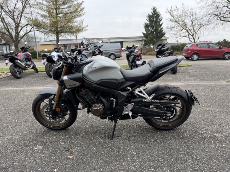 HONDA CB650R Neo Sports Café 4