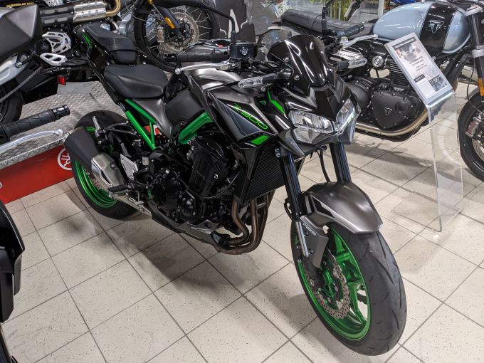 KAWASAKI Z 900 4