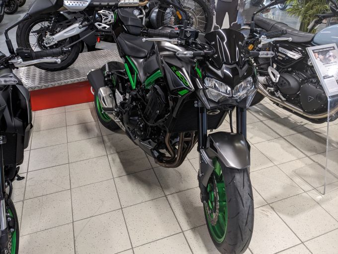 KAWASAKI Z 900 4