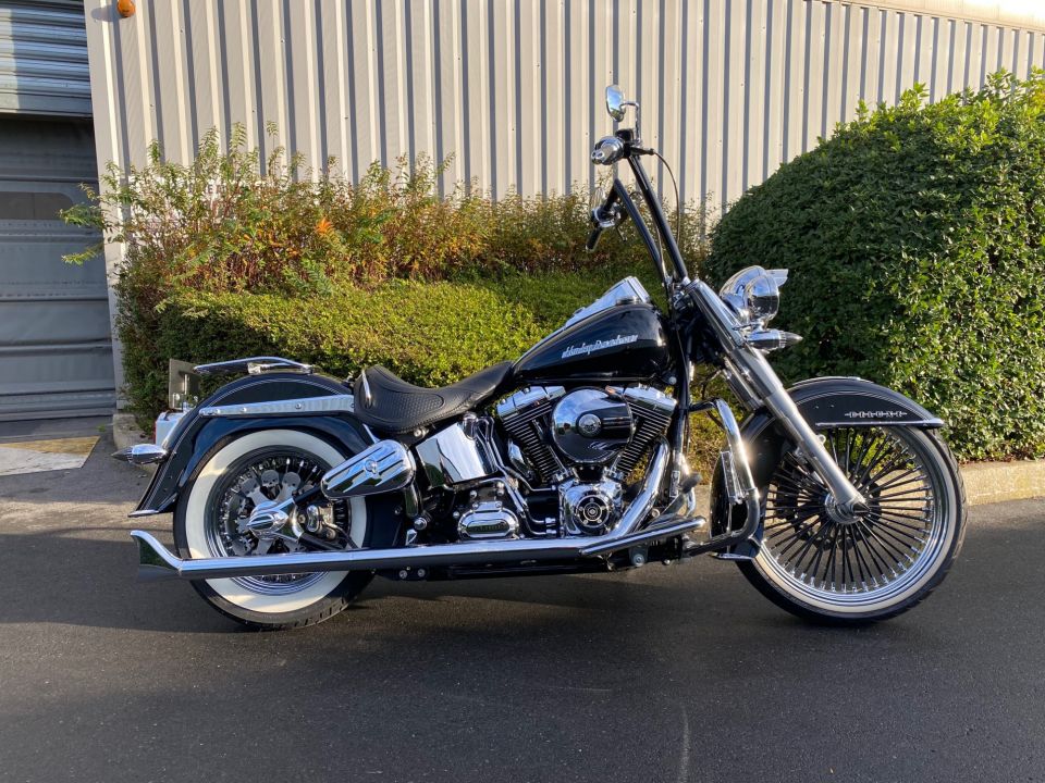 HARLEY-DAVIDSON SOFTAIL DELUXE 1690 4
