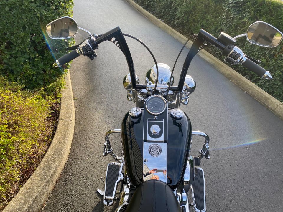 HARLEY-DAVIDSON SOFTAIL DELUXE 1690 4