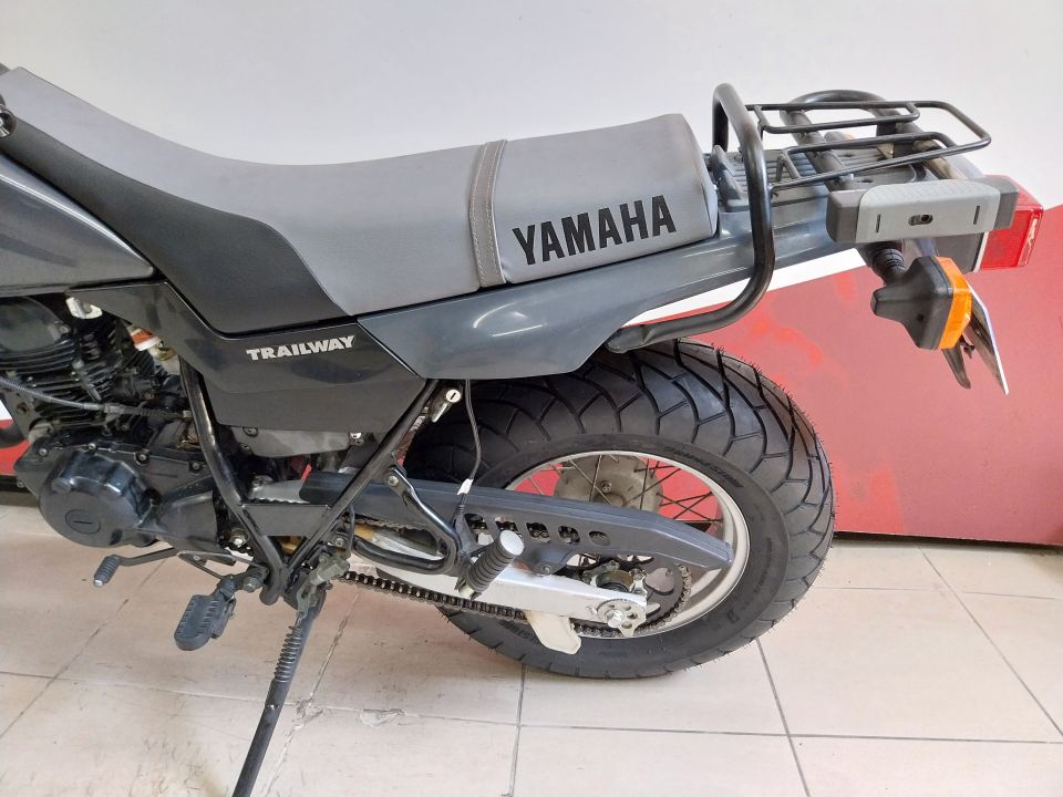 YAMAHA TW 125 4