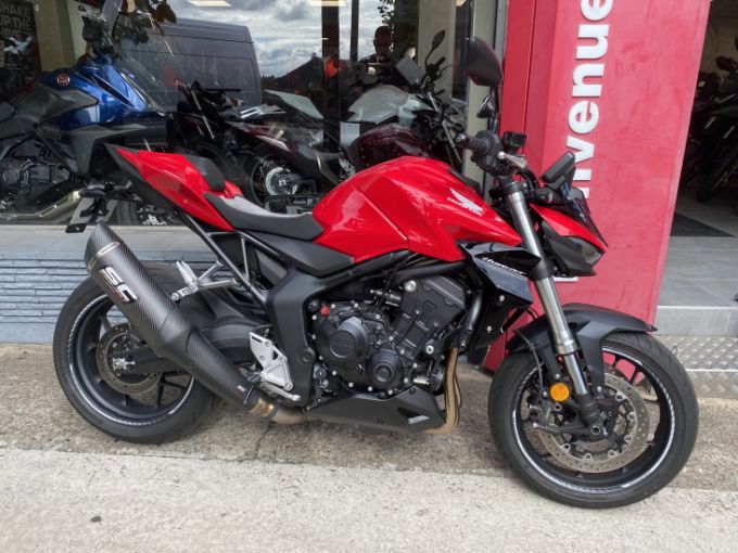 HONDA CB 1000 Hornet 4