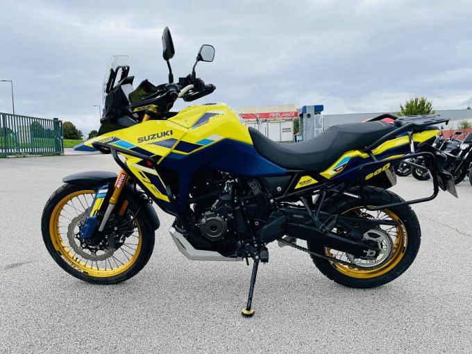 SUZUKI DL V-STROM 800DE 4