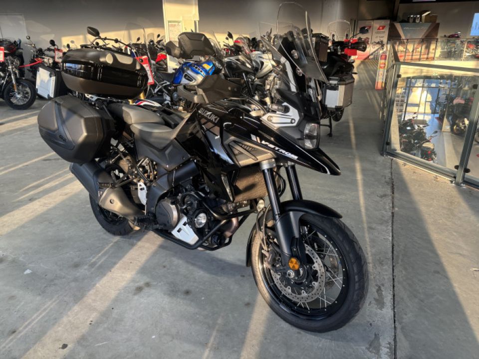 SUZUKI DL 1000 XT 4