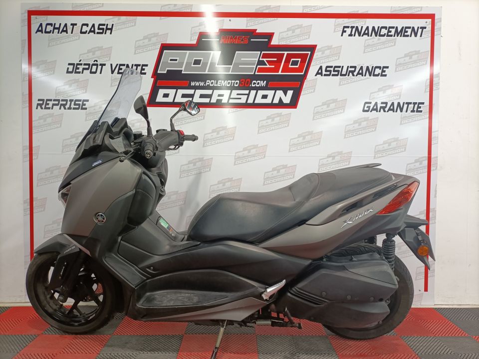 YAMAHA XMAX 300 4
