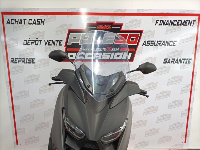 YAMAHA XMAX 300 4