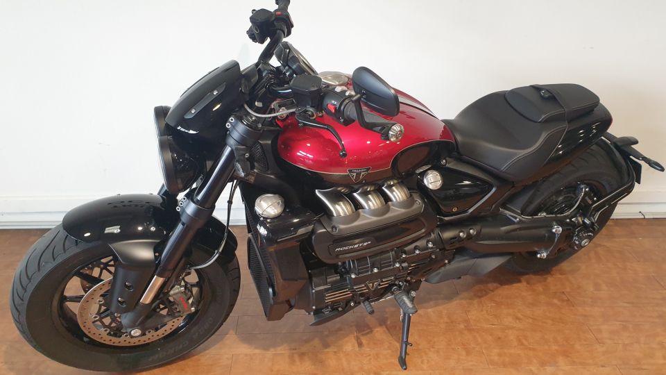 TRIUMPH ROCKET 3 R STORM 4
