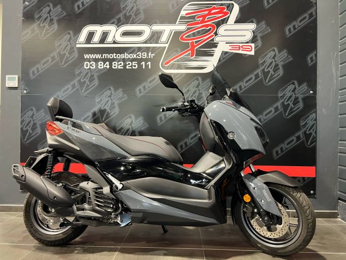 YAMAHA XMAX 125 TECH MAX 4