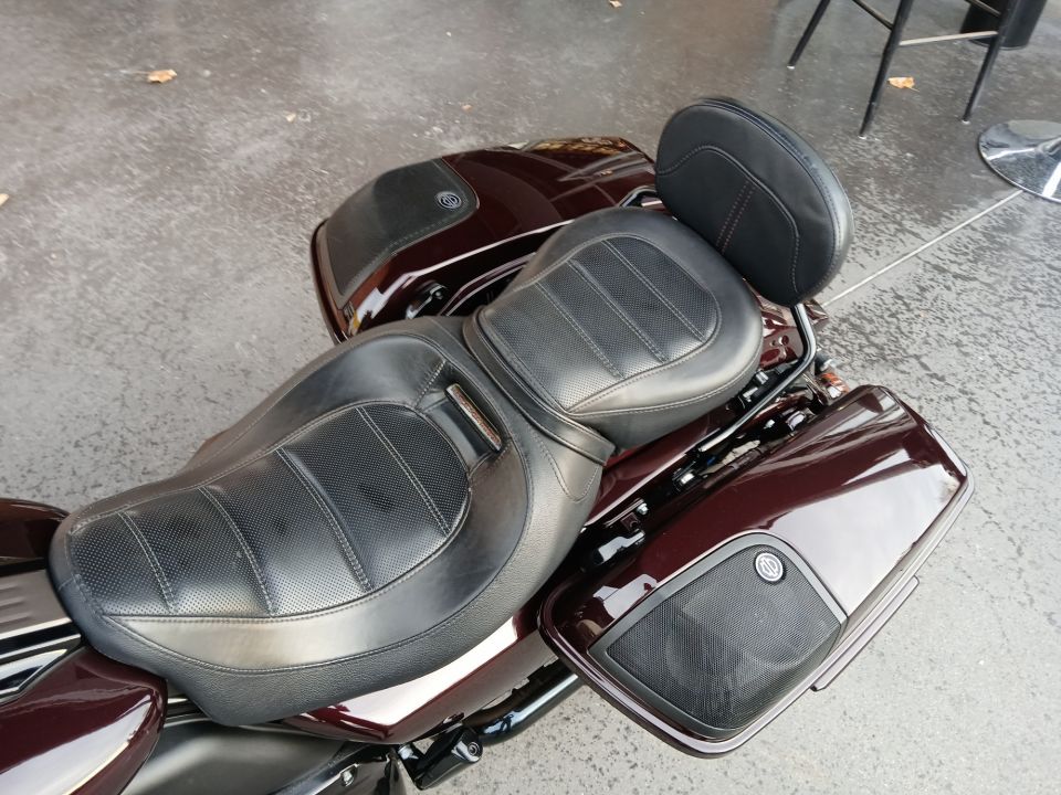 HARLEY-DAVIDSON TOURING STREET GLIDE 1923 CVO  4