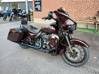 HARLEY-DAVIDSON TOURING STREET GLIDE 1923 CVO  - 2018