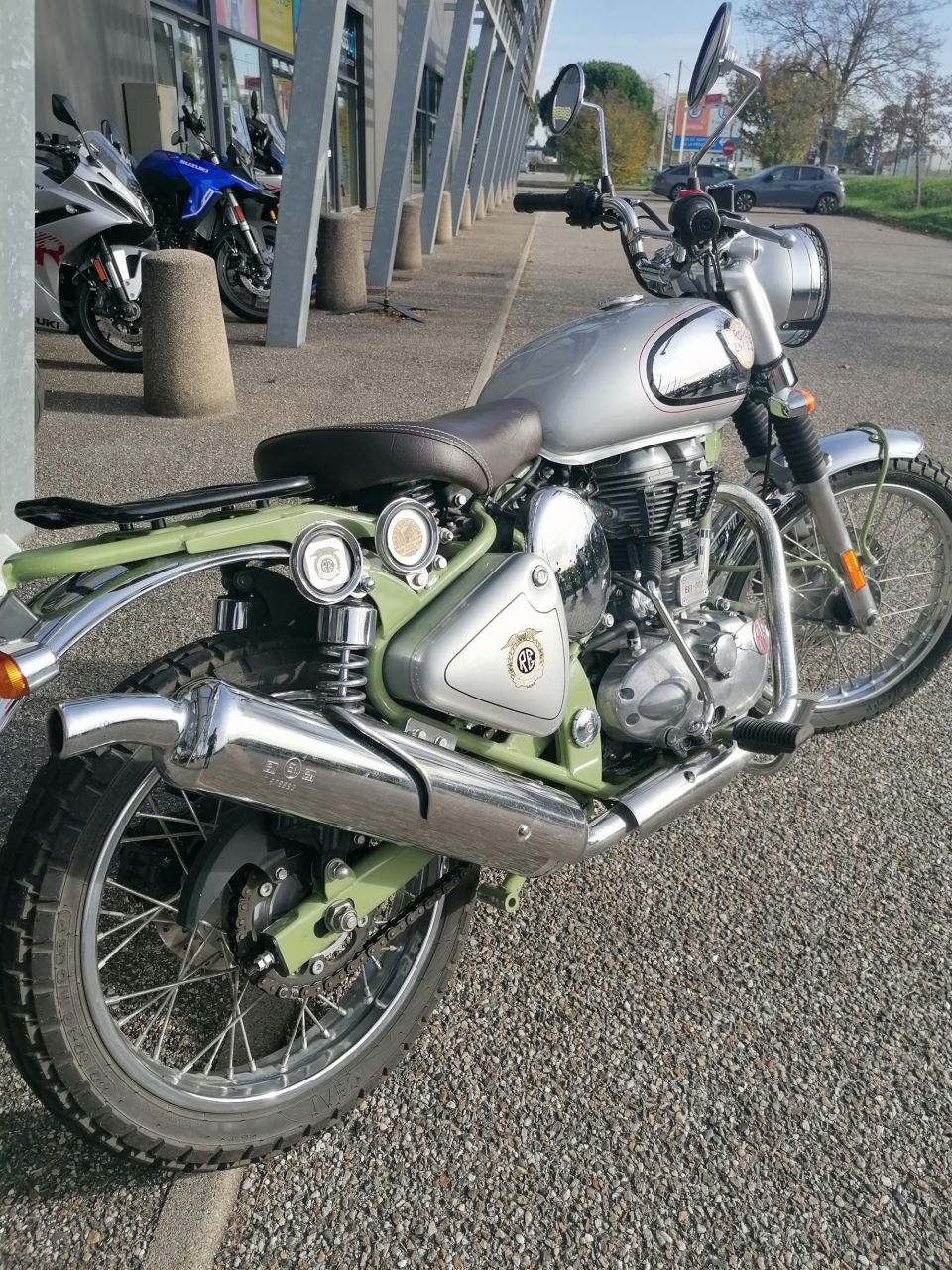 ROYAL ENFIELD BULLET 500 TRIALS 4