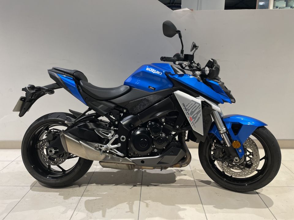 SUZUKI GSX-S 950 4