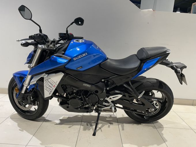 SUZUKI GSX-S 950 4