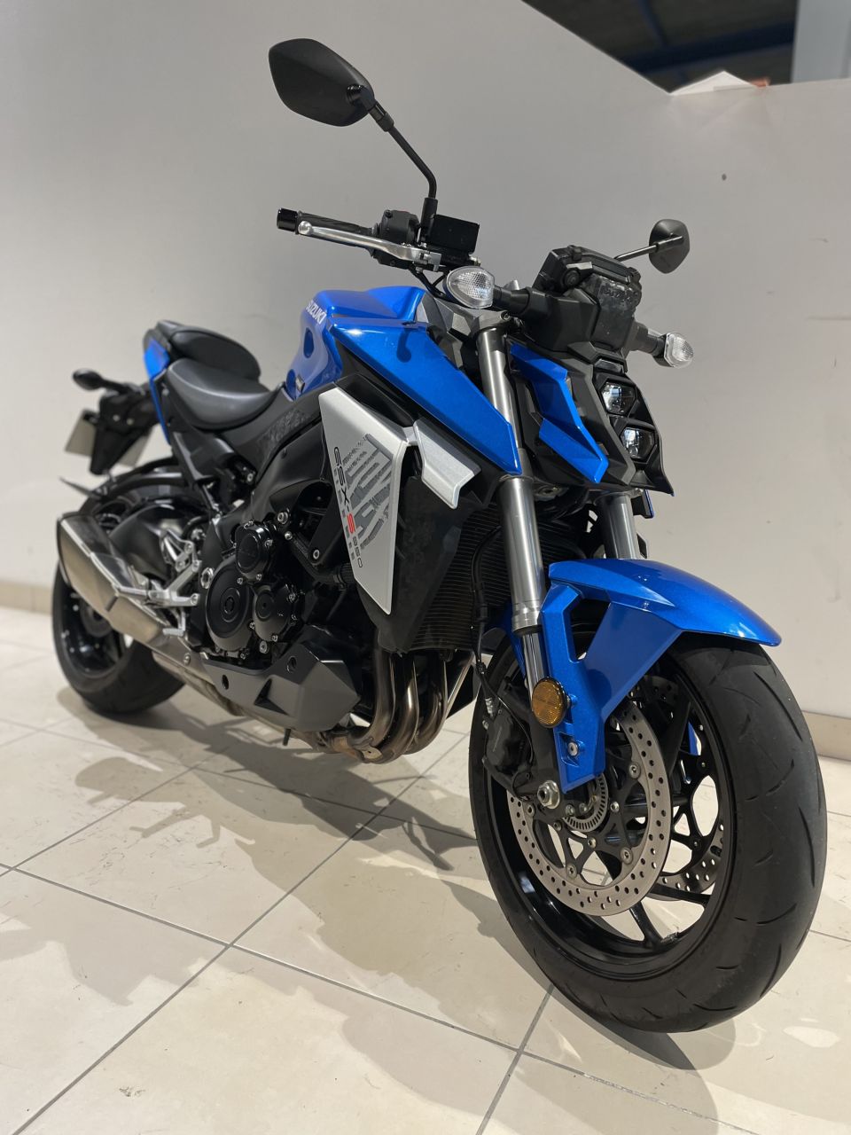 SUZUKI GSX-S 950 4
