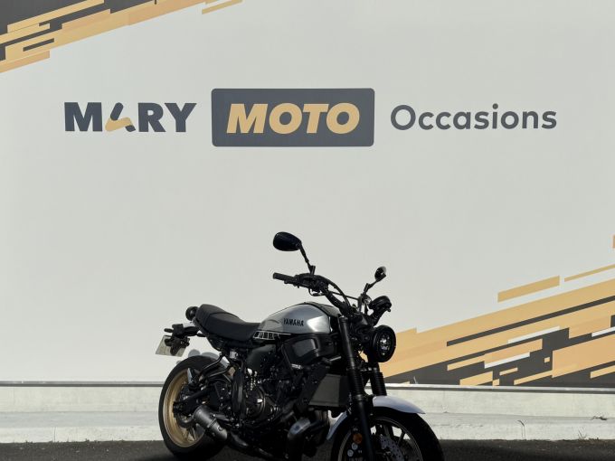 YAMAHA XSR 700 XTRIBUTE 4