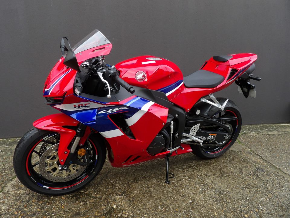 HONDA CBR 600 RR 4