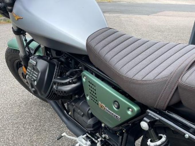 MOTO GUZZI V9 BOBBER 4