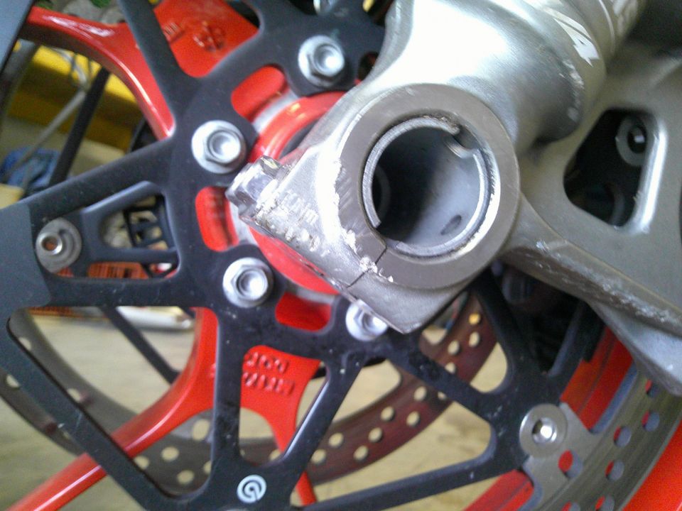 APRILIA TUONO 1100 V4 FACTORY 4