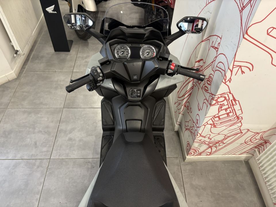 HONDA NSS FORZA 350 4