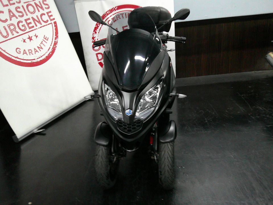 PIAGGIO MP3 300 HPE ABS ASR 4
