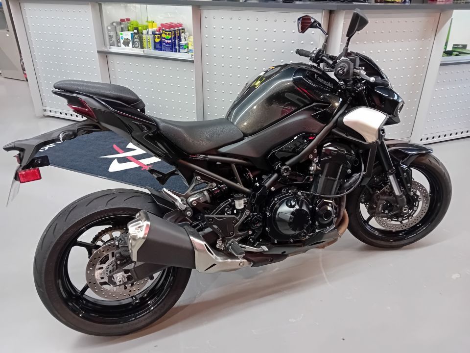 KAWASAKI Z 900 4