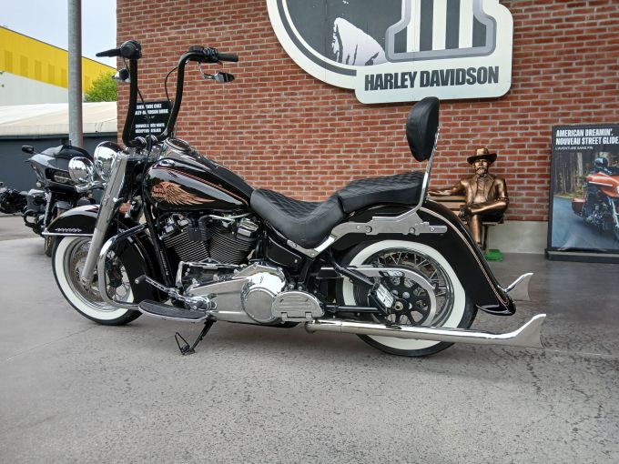 HARLEY-DAVIDSON SOFTAIL DELUXE 1745 4