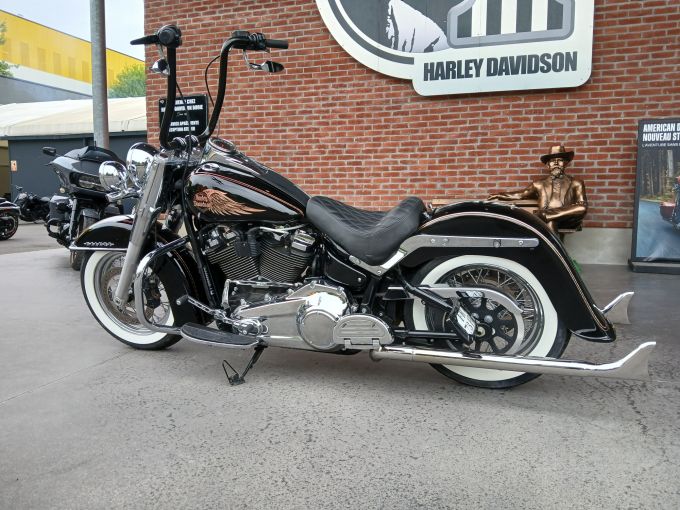 HARLEY-DAVIDSON SOFTAIL DELUXE 1745 4