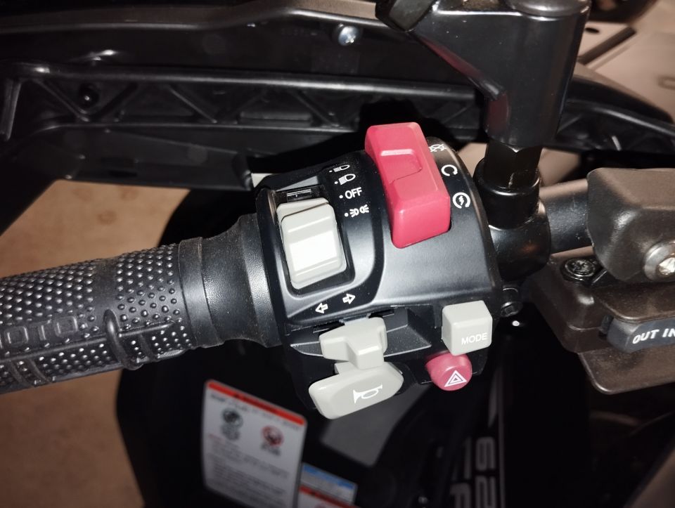 CF MOTO CFORCE 625R COURT EPS BLACK LINE 2025 4