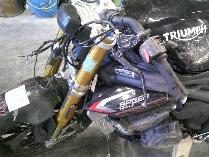 TRIUMPH SPEED TRIPLE 1200 4