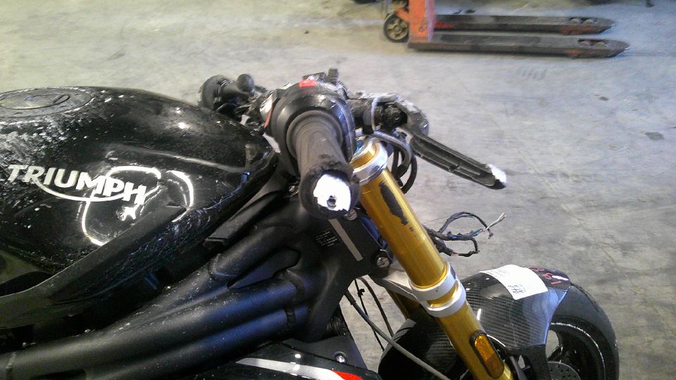 TRIUMPH SPEED TRIPLE 1200 4