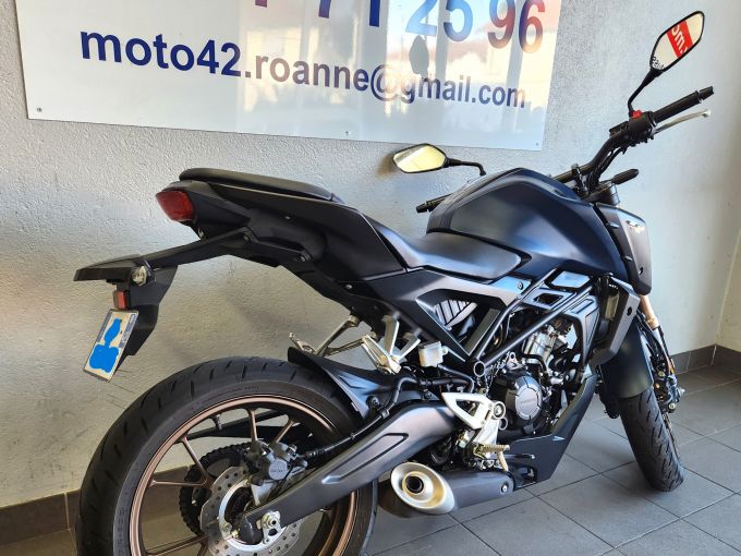 HONDA CBR 125 R 4