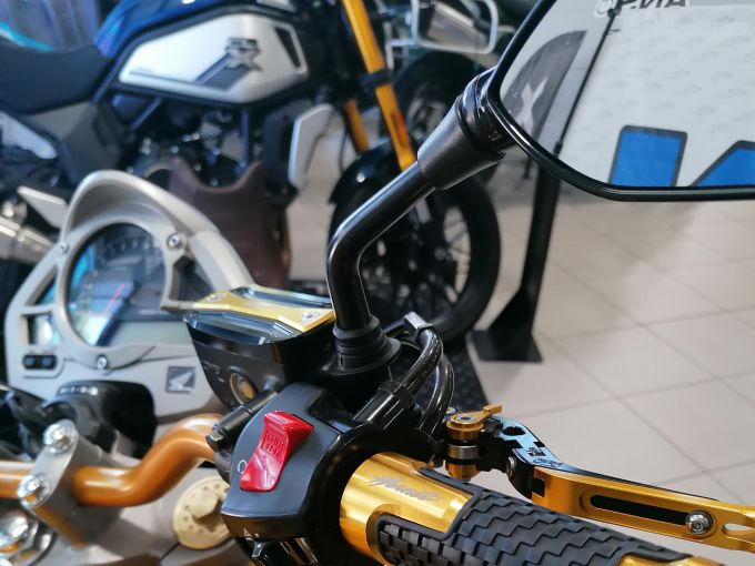 HONDA CB 600 F HORNET 4