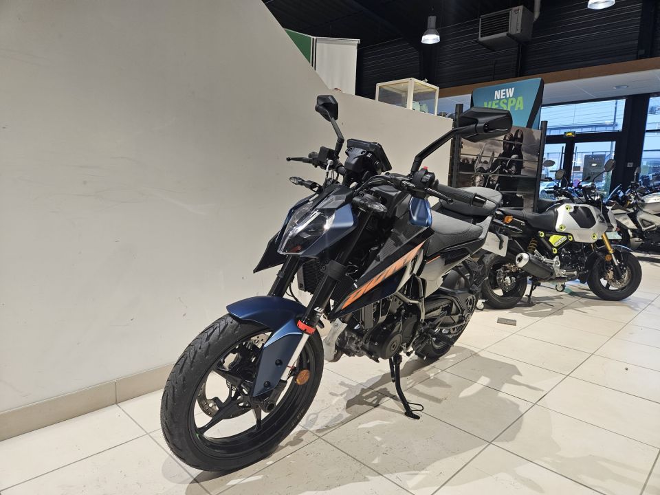 KTM 125 DUKE 4