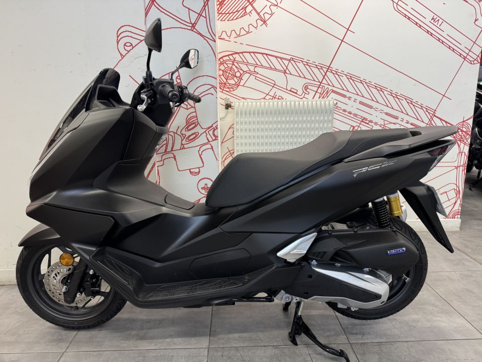 HONDA PCX 125 4