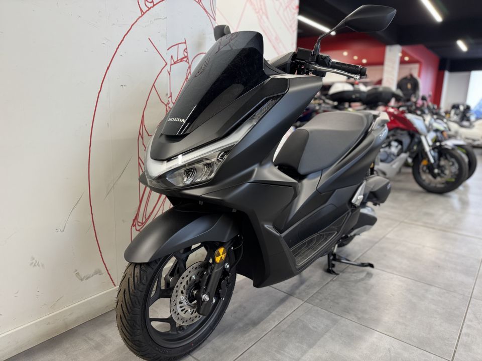 HONDA PCX 125 4