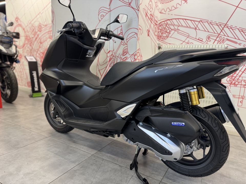 HONDA PCX 125 4