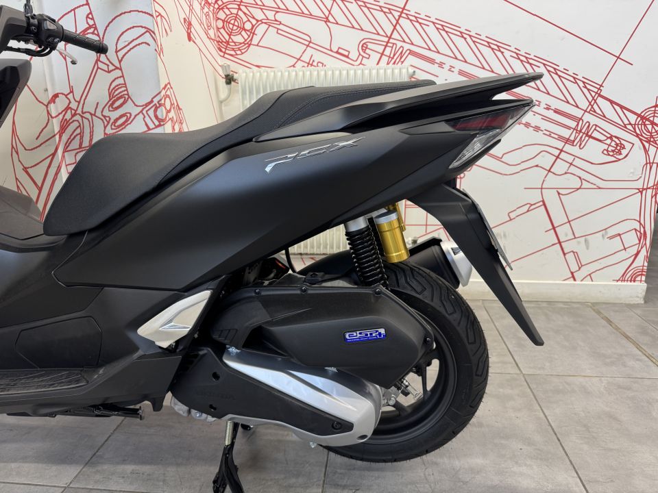 HONDA PCX 125 4