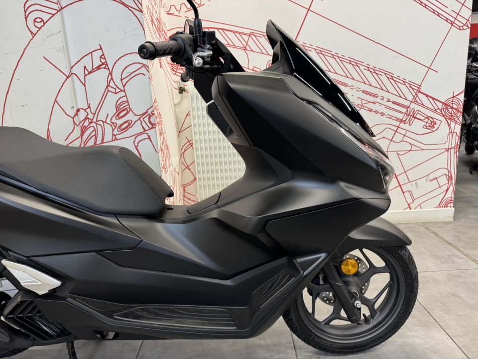 HONDA PCX 125 4