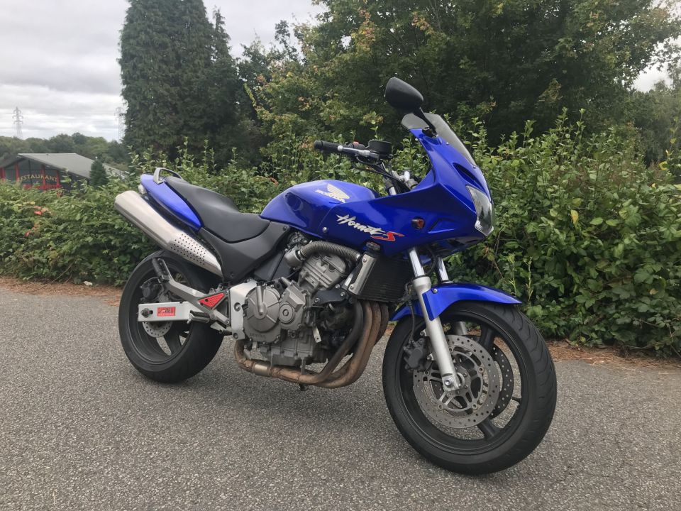 HONDA CB 600 F HORNET 4