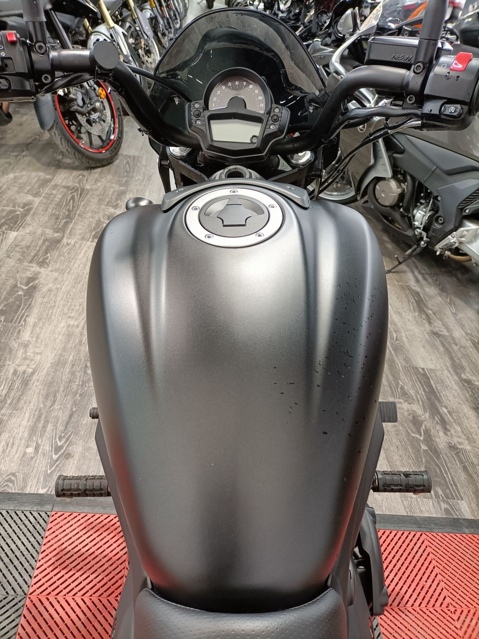 KAWASAKI VULCAN 650 S 4