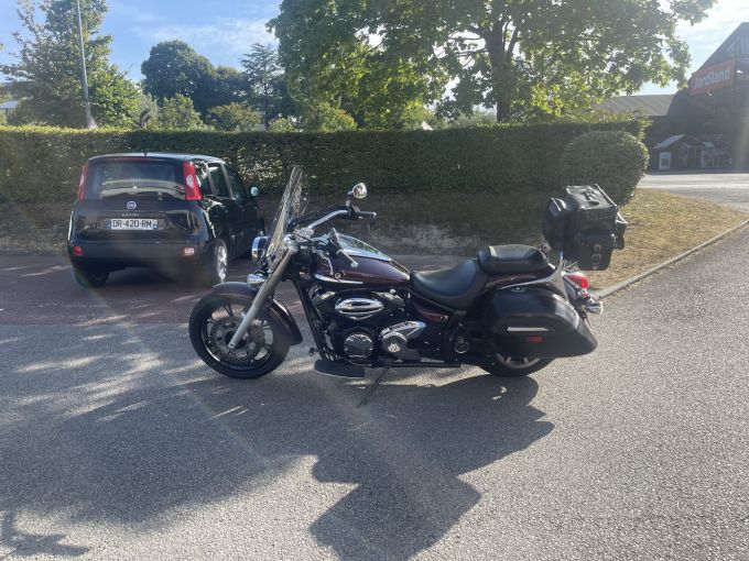 YAMAHA XVS950A 4