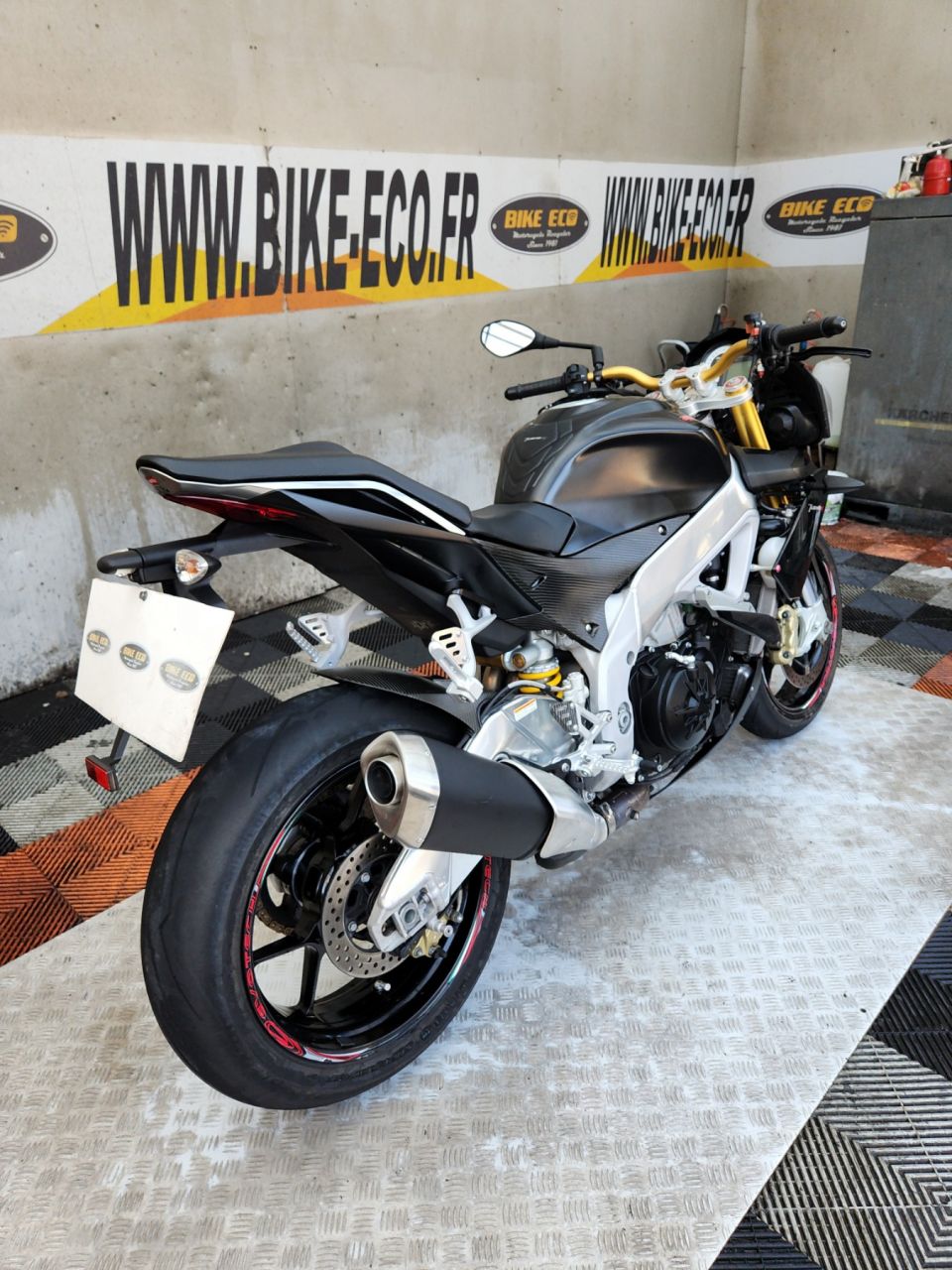 APRILIA TUONO 1000 V4 4
