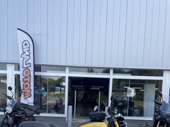 KAWASAKI Z900 RS SE 4